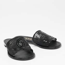 Pre Owned حذاء فلات سلايدز شانيل جلد لامع وشبك أسود بشعار سي سي مقاس 37