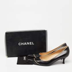 Pre Owned حذاء كعب عالي شانيل جلد أسود/بيج مقدمة مدببة مقاس 39