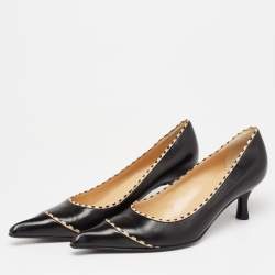 Pre Owned حذاء كعب عالي شانيل جلد أسود/بيج مقدمة مدببة مقاس 39