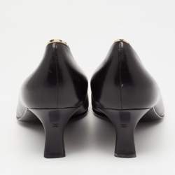 Pre Owned حذاء كعب عالي شانيل جلد أسود/بيج مقدمة مدببة مقاس 39