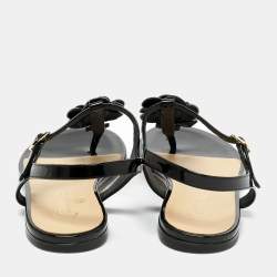 Pre Owned Chanel Black Patent Leather Camellia  Flower Thong Flats Size 38.5