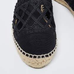 Pre Owned Chanel Black Woven Raffia and Grosgrain Fabric CC Cap Toe Flat Espadrilles Size 38