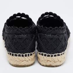 Pre Owned Chanel Black Woven Raffia and Grosgrain Fabric CC Cap Toe Flat Espadrilles Size 38