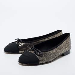 مملوكة مسبقًا Chanel Metallic Bronze/Black Leather and Canvas Ballet Flats Size 37.5