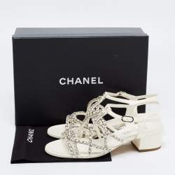 Pre Owned Chanel White Leather Chain Sandals Size 39.5 