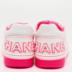 Pre Owned Chanel White/Pink Leather 22P Trainer Sneakers Size 39.5