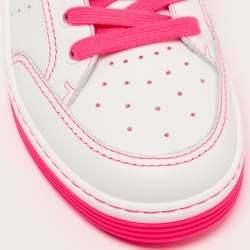 Pre Owned Chanel White/Pink Leather 22P Trainer Sneakers Size 39.5