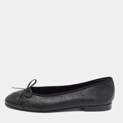 مملوكة مسبقًا Chanel Black Leather CC Bow Ballet Flats Size 38