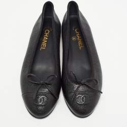 مملوكة مسبقًا Chanel Black Leather CC Bow Ballet Flats Size 38