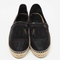 Pre Owned Chanel Black Mesh CC Espadrille Flats Size 37
