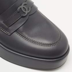 Pre Owned Chanel Dark Grey Leather CC Platform Loafers Size 39.5