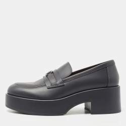 Chanel Dark Grey Leather CC Platform Loafers Size 39.5 Chanel