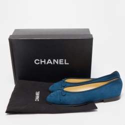 Chanel Blue Suede CC Cap Top  Ballet Flats Size 40