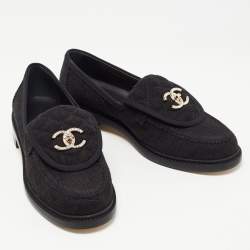 Pre Owned Chanel Black Fabric Quilted CC Crystal Embellished Slip On Loafers Size 38