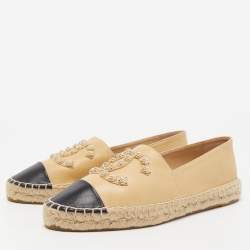 Pre Owned Chanel Beige/Black Leather Camellia CC Stud Espadrilles Size 40