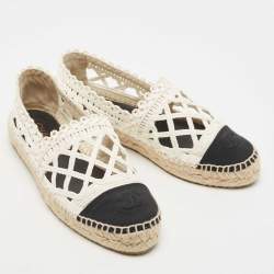 Chanel White/Black Canvas and Raffia Interlocking CC Logo Espadrilles Size 40