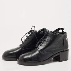 Chanel Black Black Leather Ankle Boots Size 38