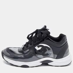 Pre Owned Chanel Black Patent Leather and PVC CC Low Top Sneakers Size 37.5