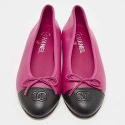 Pre Owned Chanel Pink/Black Leather CC Bow Ballet Flats Size 38.5