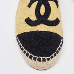 Pre Owned Chanel Gold/Black Glitter Fabric CC Espadrille Flats Size 38