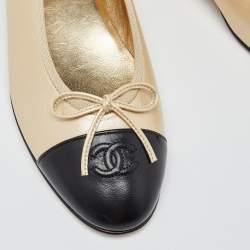 Pre Owned Chanel Metallic Gold/Black Leather CC Bow Cap Toe Ballet Flats Size 41.5