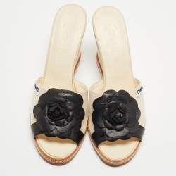 Pre Owned Chanel Cream Canvas Camellia Embellished Wedge Sandals Size 40.5