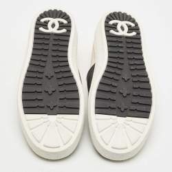 Pre Owned Chanel Black/White Tweed and Suede Slip On Sneakers Size 40