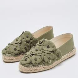 Chanel Olive Green Canvas CC Camellia Espadrille Flats Size 37