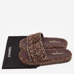 Pre Owned Chanel Burgundy Tweed and Leather Chain Detail Slide Sandals Size 38