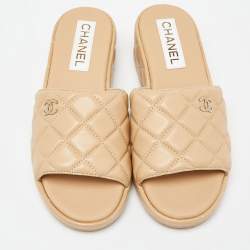 Chanel Beige Quilted Leather CC Platform Slide Sandals Size 38