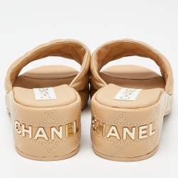 Chanel Beige Quilted Leather CC Platform Slide Sandals Size 38