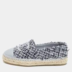 Chanel Grey Tweed and Leather Cap Toe CC Espadrille Flats Size 36