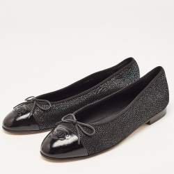 Pre Owned Chanel Black Metallic Suede and Patent Leather CC Cap Toe Bow Ballet Flats Size 42