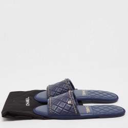 Pre Owned Chanel Navy Blue Leather Chain Link CC Flat Slides Size L