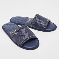Pre Owned Chanel Navy Blue Leather Chain Link CC Flat Slides Size L