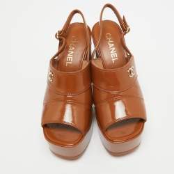 مملوكة مسبقًا صندل شانيل سي سي جلد بني بحزام خلفي للكاحل مقاس 37