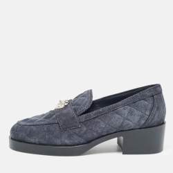 Pre Owned Chanel Navy Blue Quilted Suede CC Heart Loafers Size 37.5