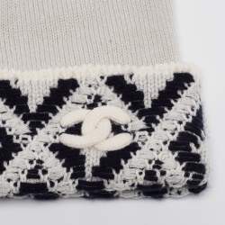 Chanel Blue/White Patterned Cashmere Knit Beanie and Gloves Set