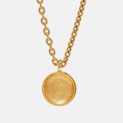 Pre Owned Chanel Vintage Gold Tone CC Medallion Pendant Necklace