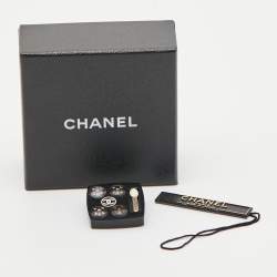 مملوكة مسبقًا Chanel Eyeshadow Palette Resin Crystals Enamel Gold Tone Brooch