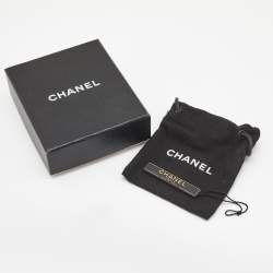 Pre Owned Chanel  CC Crystals Silver Tone Pendant Chain Necklace