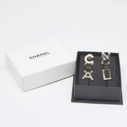 Pre Owned Chanel Letter Gold Tone Drop Earrings