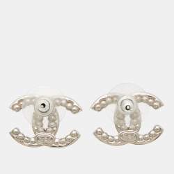 Pre Owned Chanel CC Crystals Faux Pearl Silver Tone Earrings
