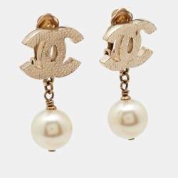 Pre Owned Chanel CC Faux Pearl Gold Tone Earrings