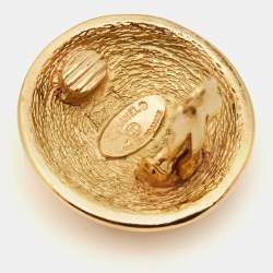 Pre Owned Chanel CC Coco Medallion Gold Tone Clip On Earrings