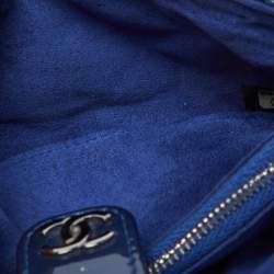 Pre Owned Chanel Blue Quilted Patent Leather CC O Phone Pouch