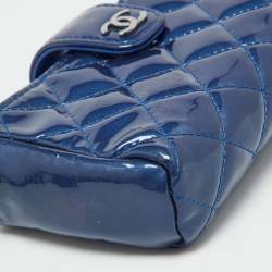 Pre Owned Chanel Blue Quilted Patent Leather CC O Phone Pouch
