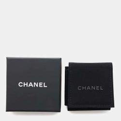 مملوكة مسبقًا Chanel Silver/Transparent Metal Rhinestone Cc Logo Rhinestone Earrings