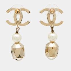 Pre Owned Chanel CC Faux Pearl Gold Tone Earrings