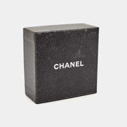 Pre Owned Chanel CC Gold Tone Round Clip on Earrings